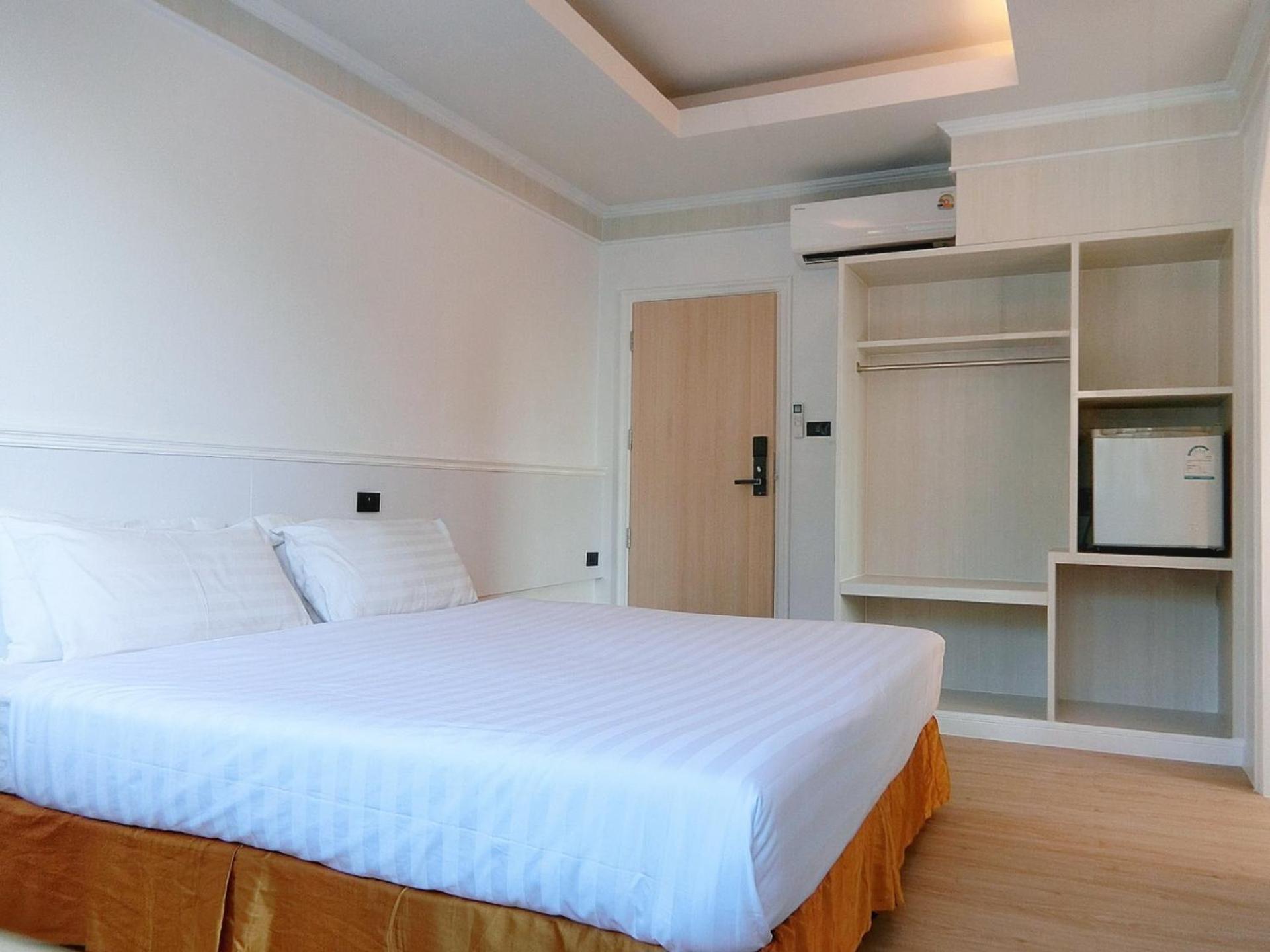 Sira Boutique Residence - Newly Renovated Patong Екстер'єр фото