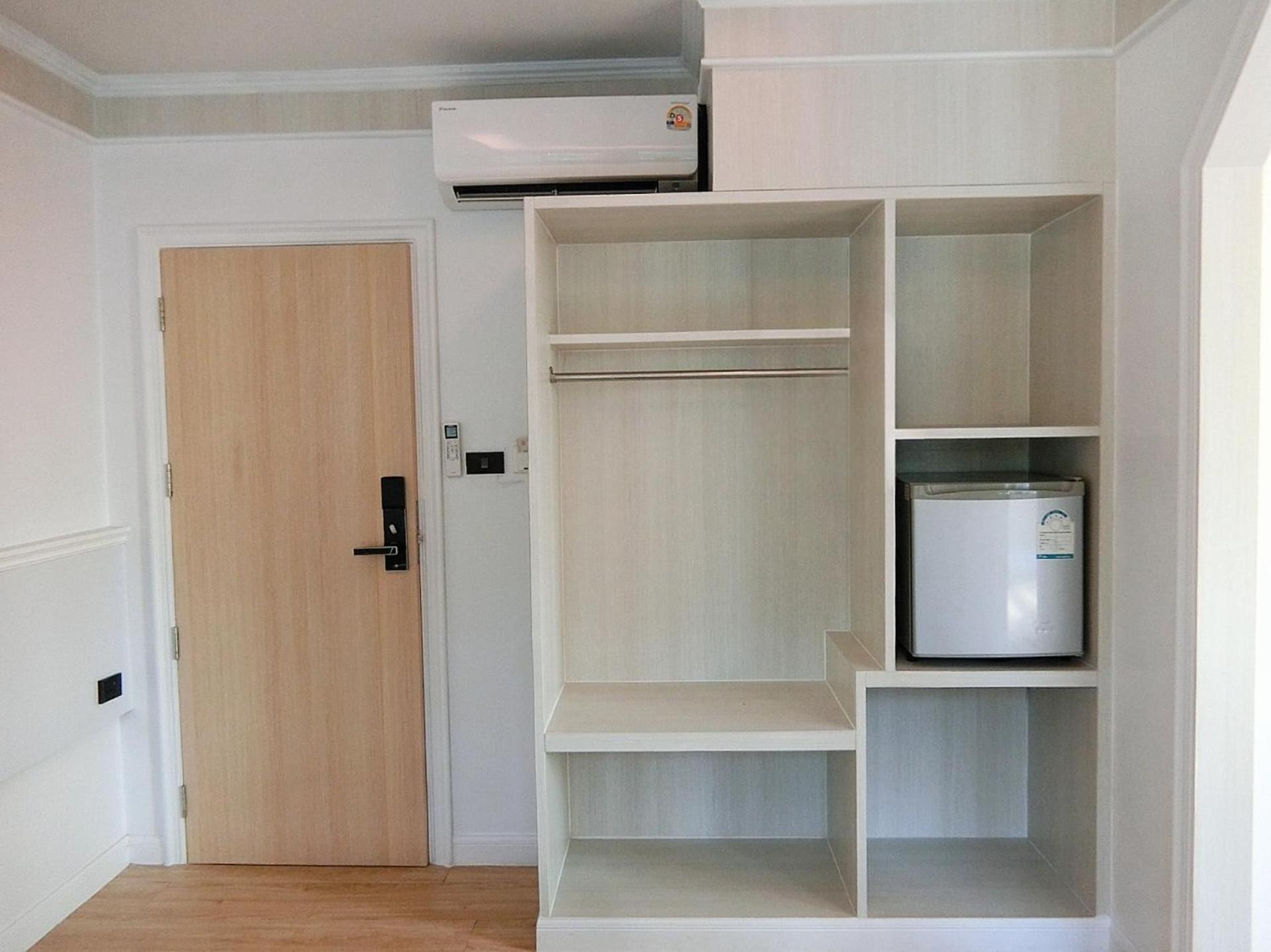 Sira Boutique Residence - Newly Renovated Patong Екстер'єр фото