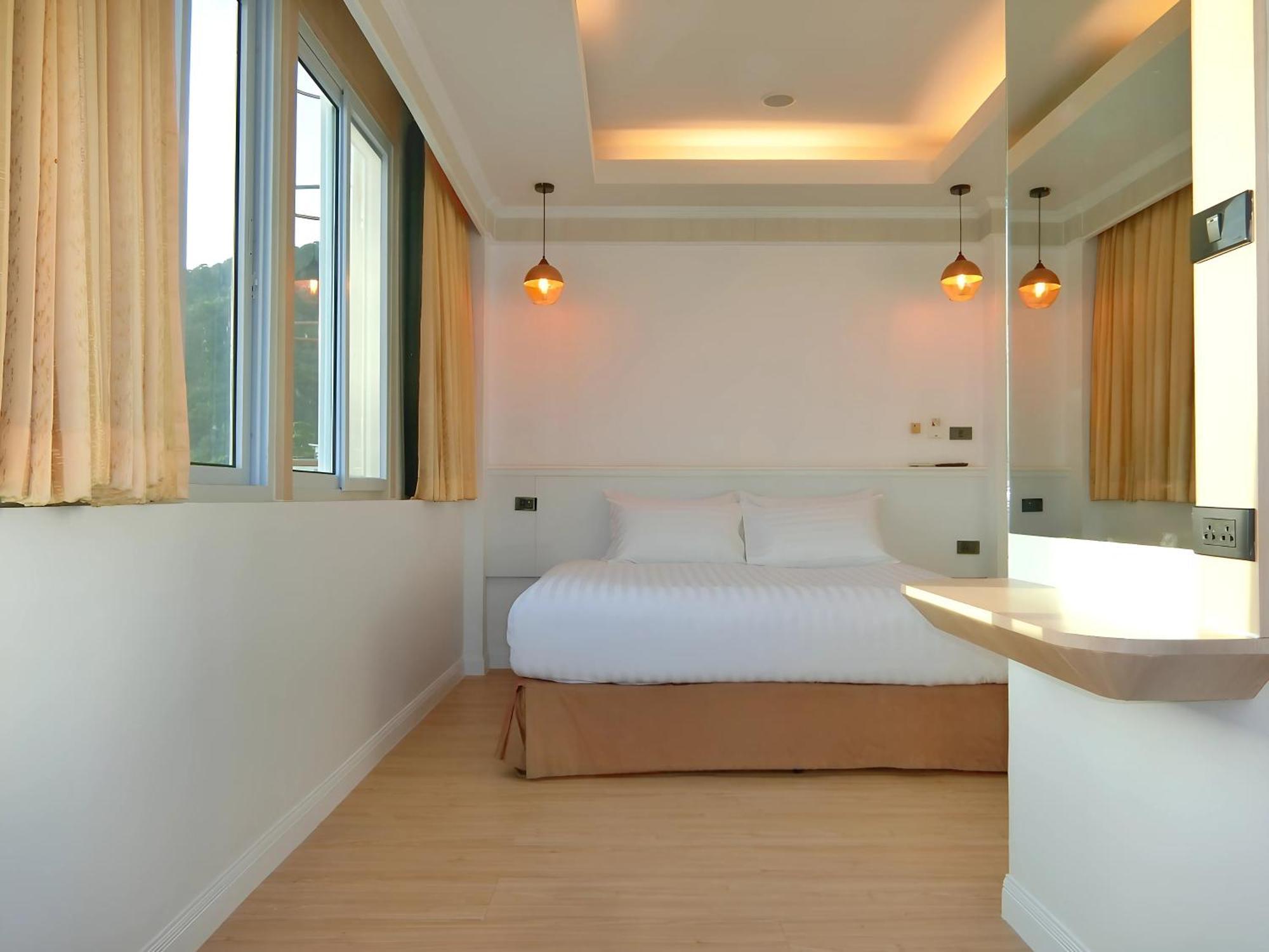 Sira Boutique Residence - Newly Renovated Patong Екстер'єр фото