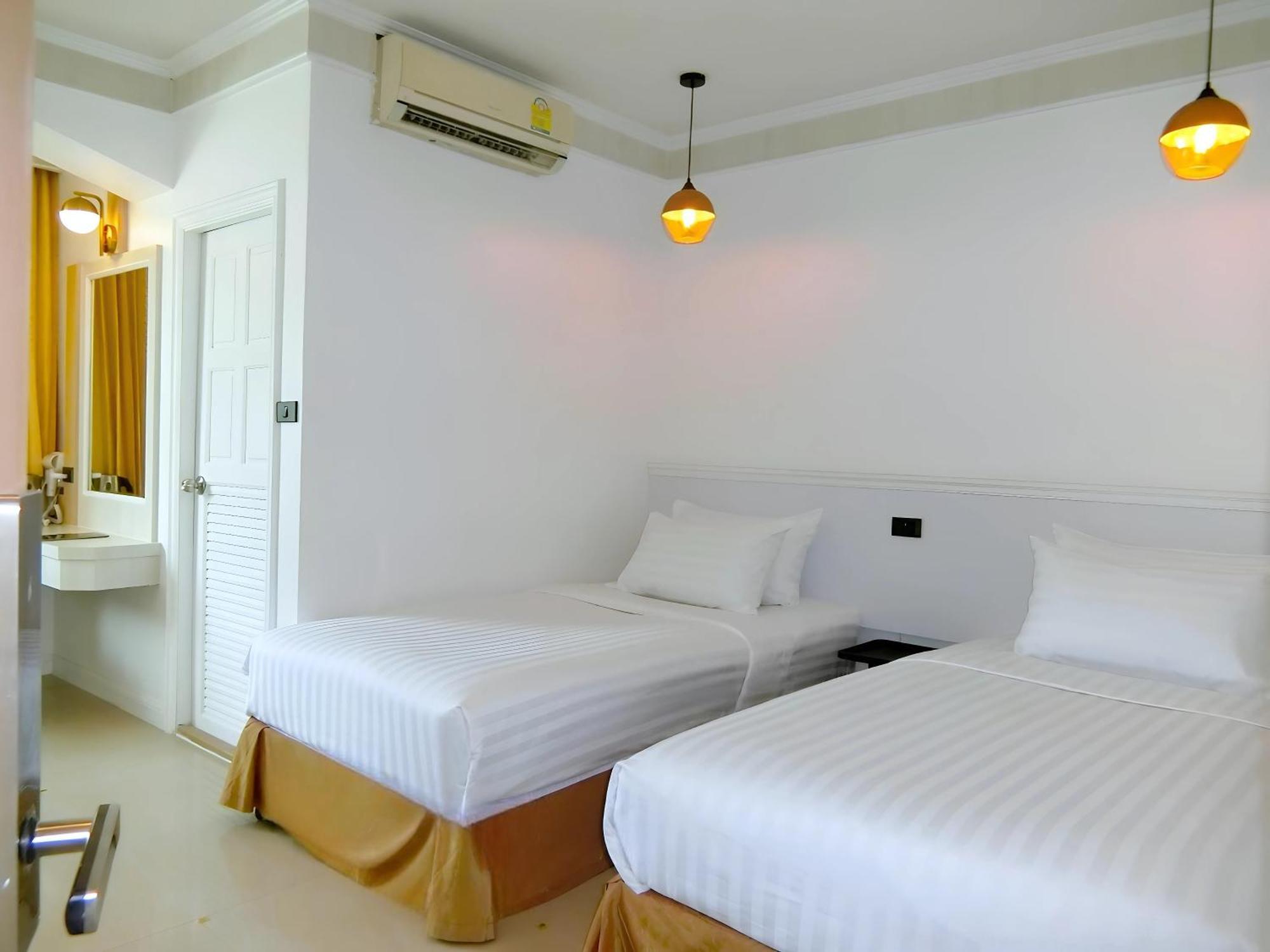 Sira Boutique Residence - Newly Renovated Patong Екстер'єр фото
