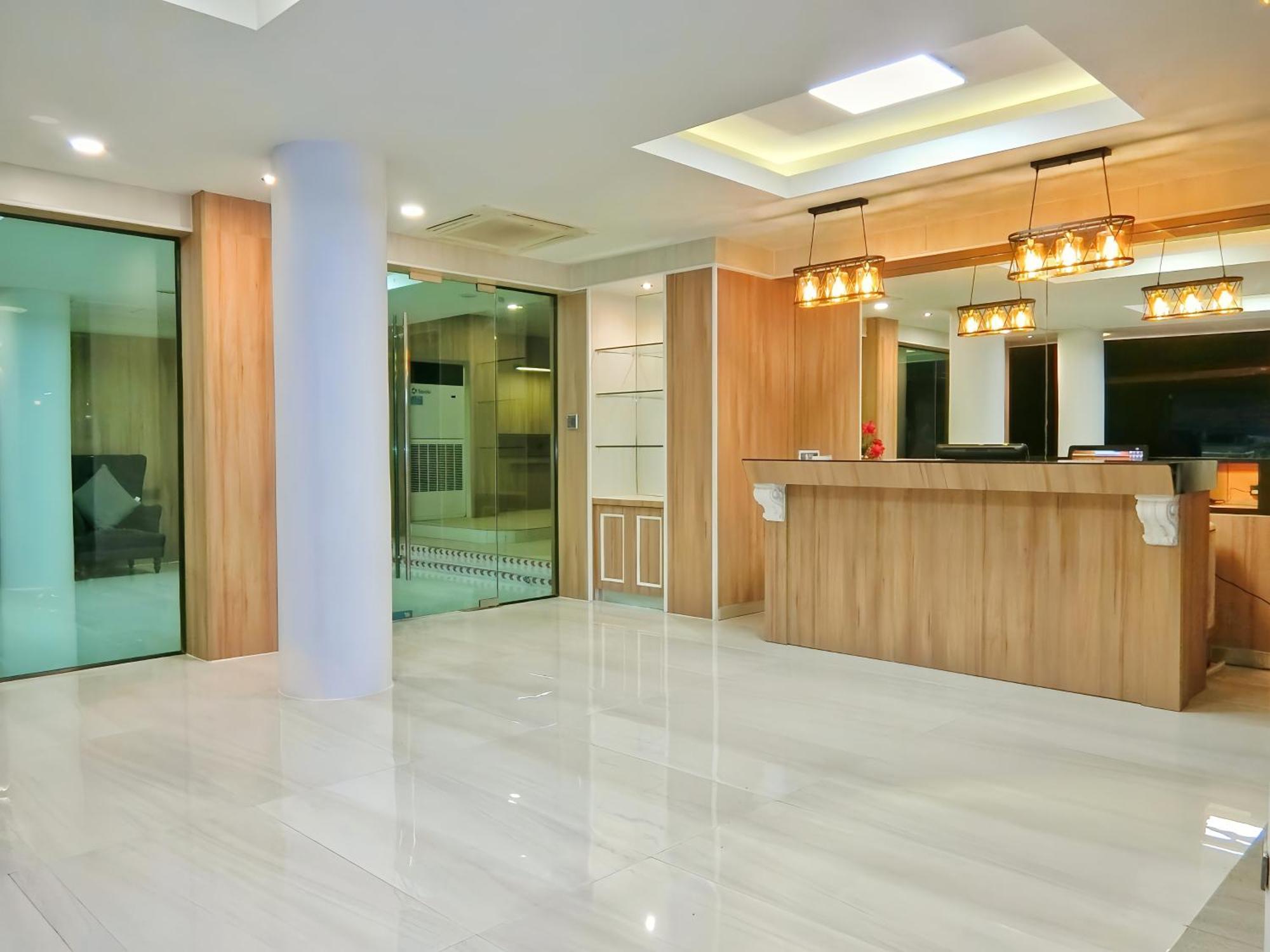 Sira Boutique Residence - Newly Renovated Patong Екстер'єр фото