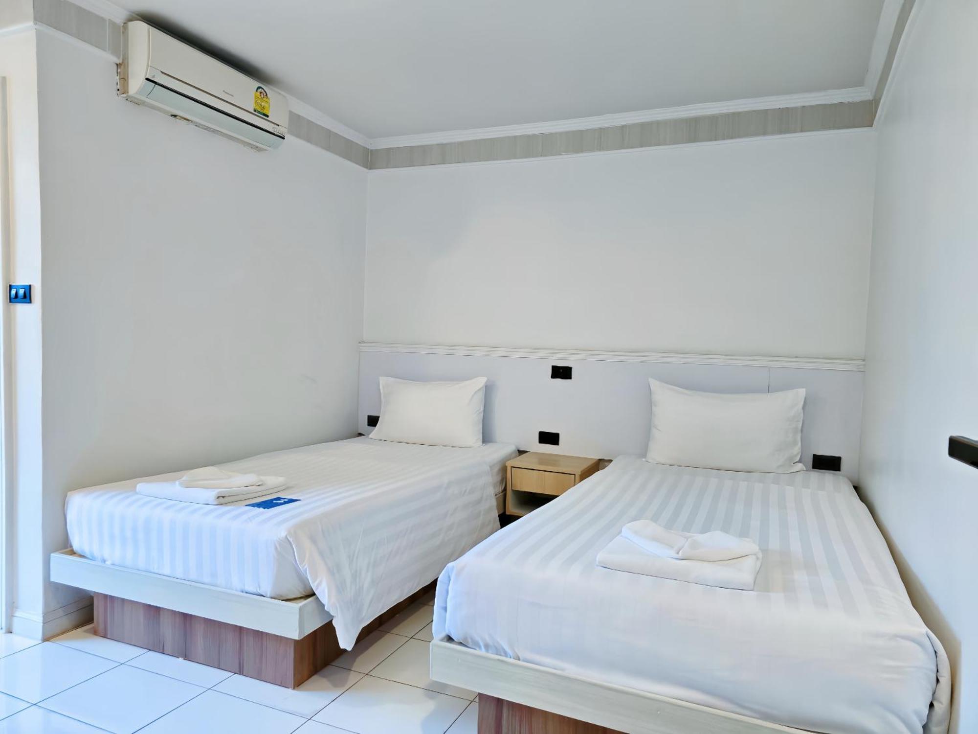 Sira Boutique Residence - Newly Renovated Patong Екстер'єр фото