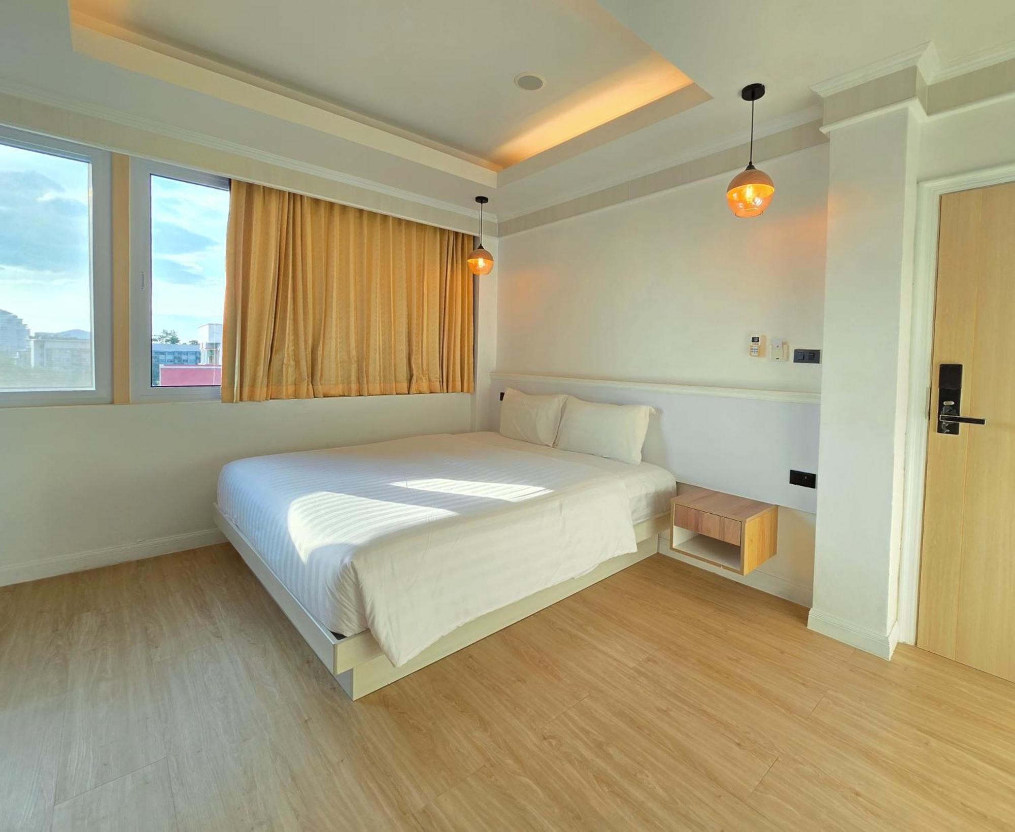 Sira Boutique Residence - Newly Renovated Patong Екстер'єр фото