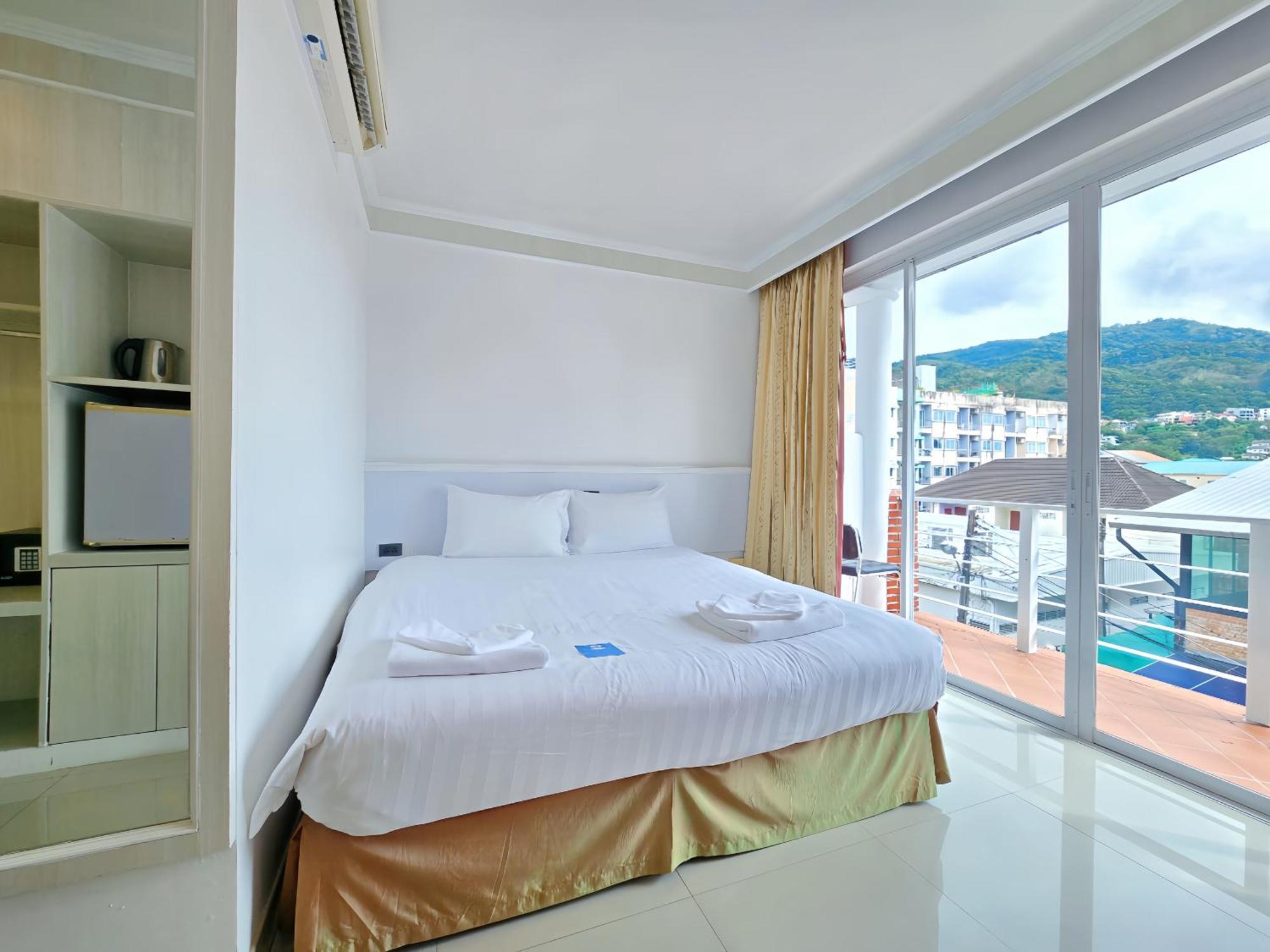 Sira Boutique Residence - Newly Renovated Patong Екстер'єр фото